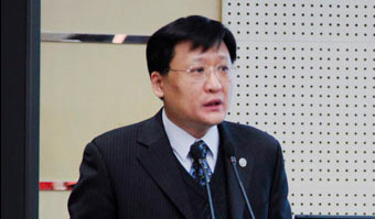 1580610554759707.jpg 专家风采2.jpg