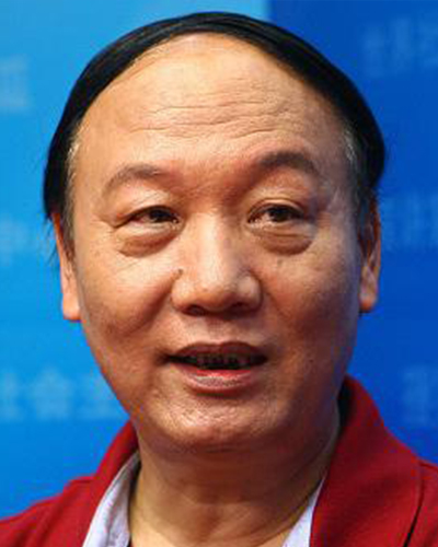 何平