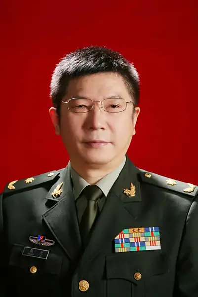 张旭.泌尿外科学专家，中国科学院院士