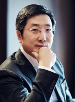 滕斌圣.长江商学院副院长